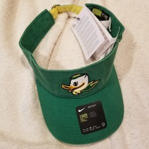 Nike Oregon Ducks visor